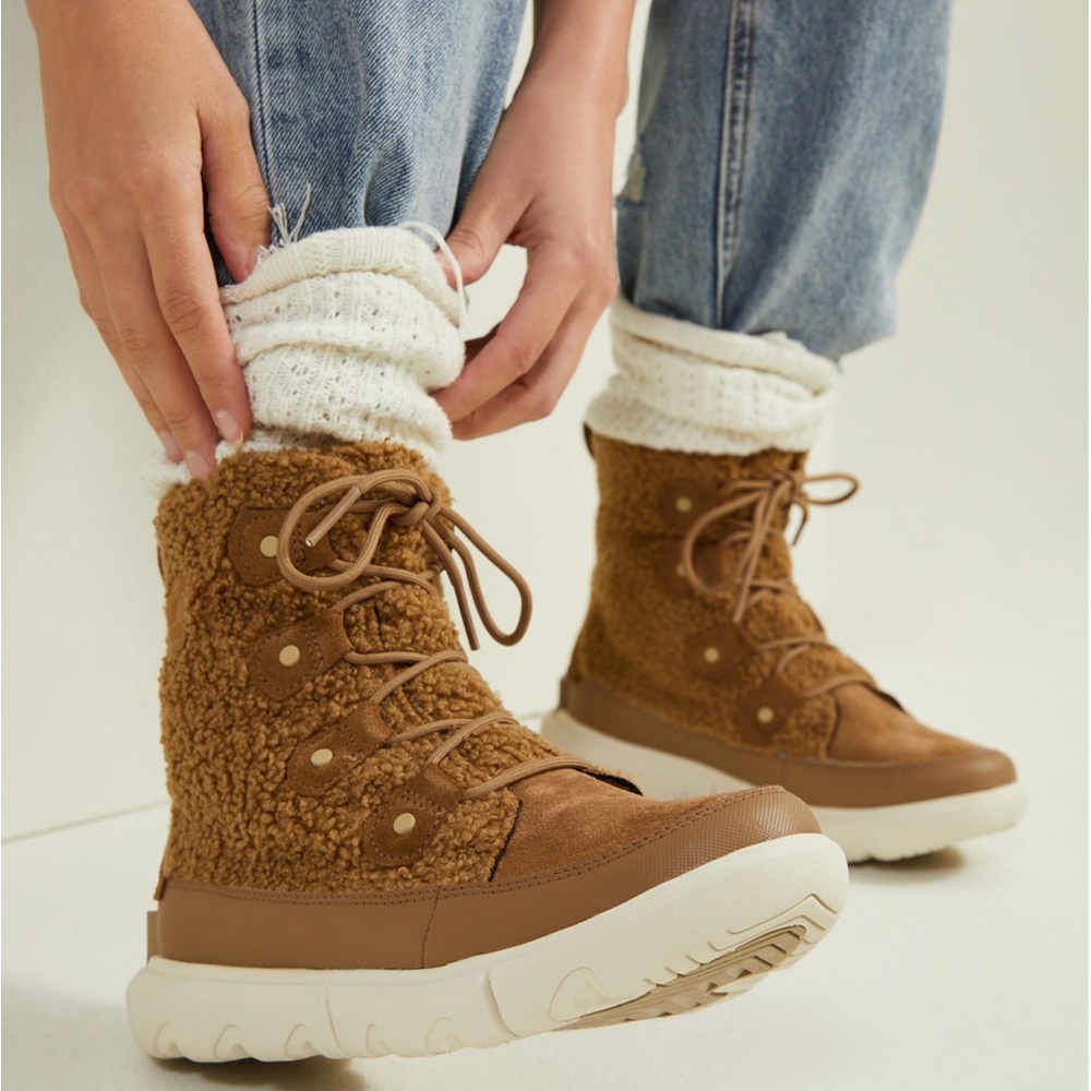Same day shipping! NIB Sorel Explorer II Joan Cozy Size 9